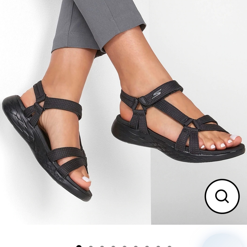 SKECHERS STRAP SANDAL ON THE GO 600-BRILLIANCY sz 7